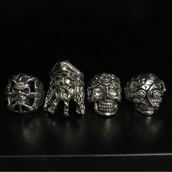 1pc Skull Antique Silver Biker Unisex Rings (9 different designs) - Picture 3 of 5